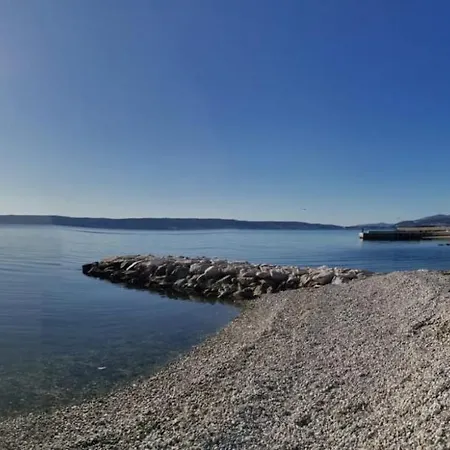 Apartman Hygge Location Kastel Luksic / Split