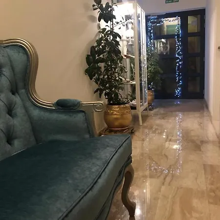 Hygge Location Kastel Luksic / Split Apartment Kastela