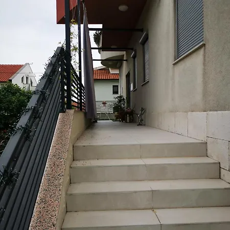 Hygge Location Kastel Luksic / Split Apartment