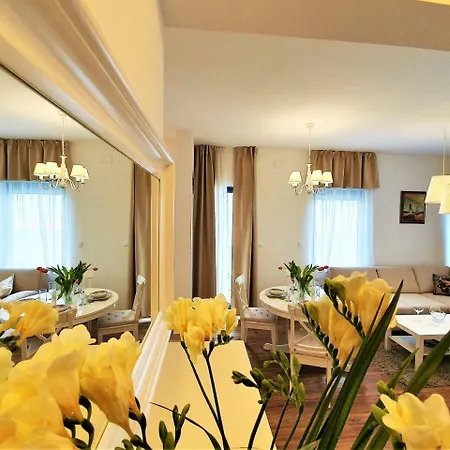 Hygge Location Kastel Luksic / Split Kastela